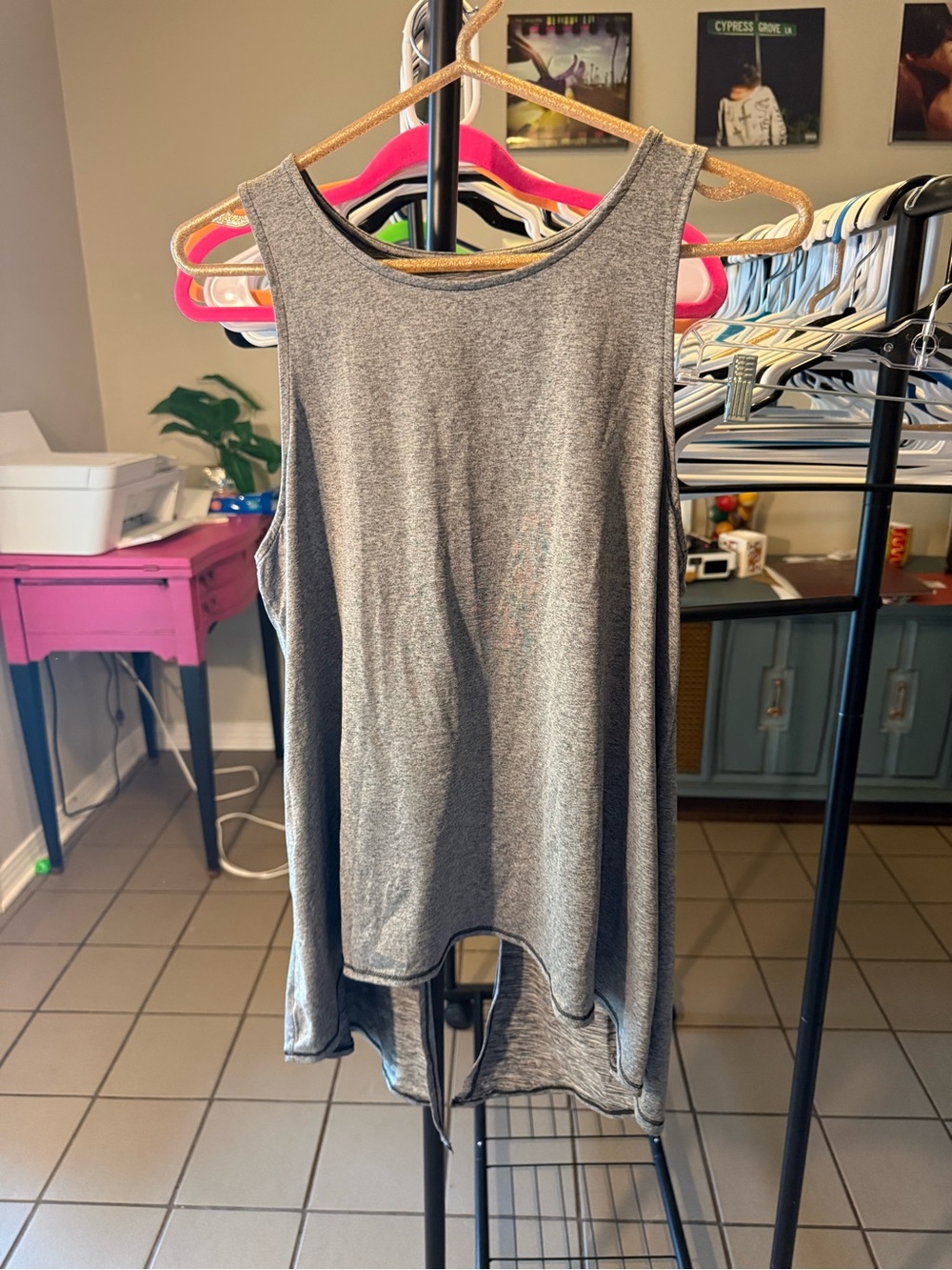 Yogalicious Gray Sleeveless Tank Top